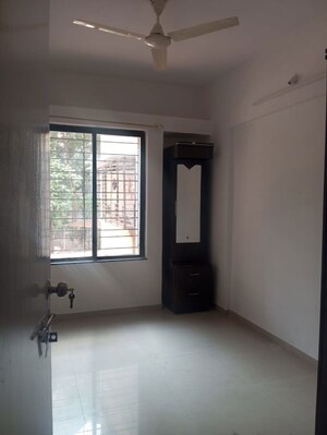 Room in 2 BHK Apartment at Ovhal Spring, Pimple Nilakh – for Rent
