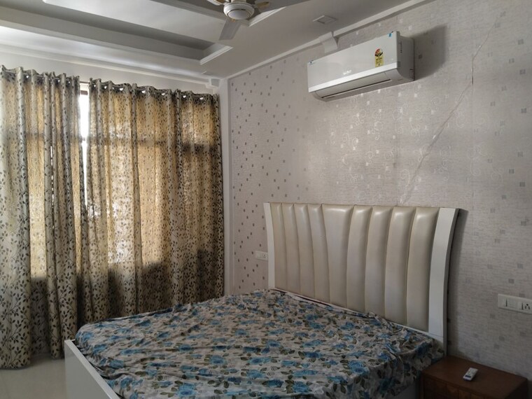 Bedroom, skynet-towers 3 Bedroom 1600 Sq.Ft. Apartment In Patiala Road Zirakpur 10109425