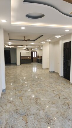 3 BHK + Pooja Room,Servant Room Builder Floor For Sale in Parklands