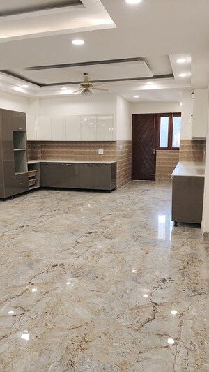 Kitchen in 3 BHK Builder Floor at Parklands, Sector 85 – for Sale