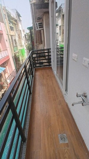 Balcony in 2 BHK Builder Floor at Lajpat Nagar 4 – for Rent