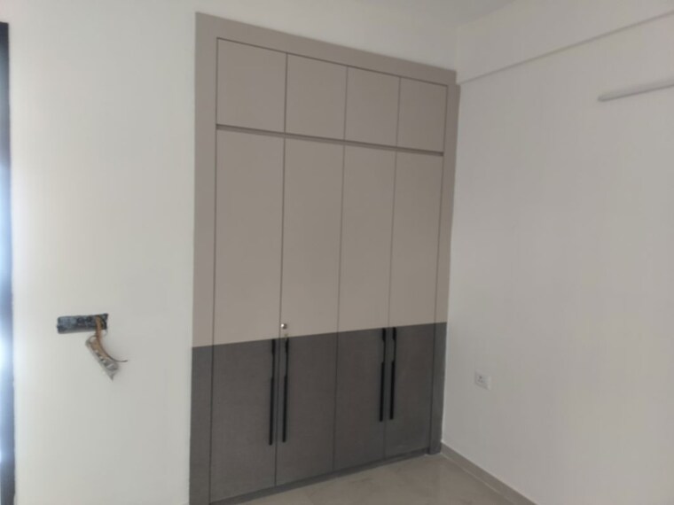 Room, smart-world-gems 2 Bedroom 1105 Sq.Ft. Apartment In Sector 89 Gurgaon 10109473