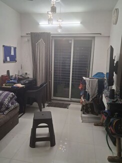 2 BHK Apartment For Rent in Dosti Eastern Bay