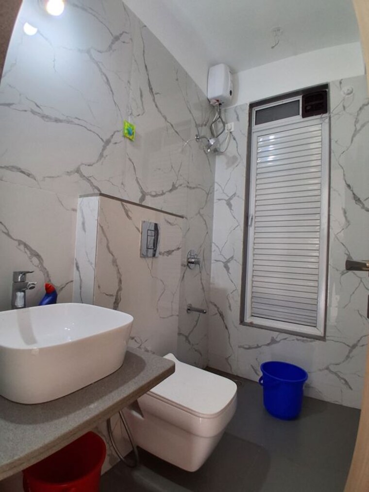 Bathroom, tricity-montview 2 Bedroom 645 Sq.Ft. Apartment In Sanpada Navi Mumbai 10109487
