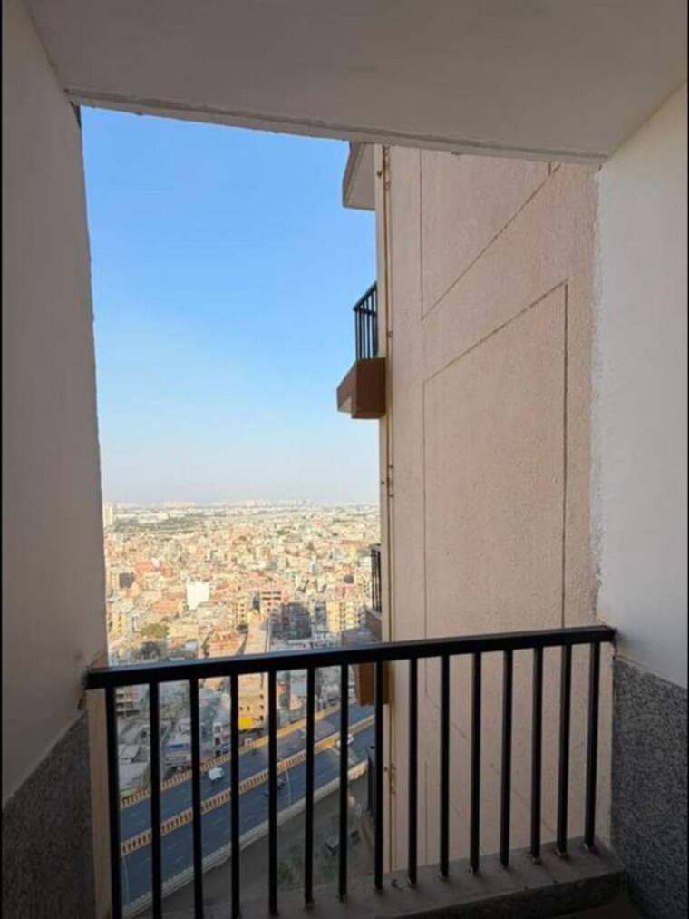 Balcony, amrapali-heartbeat-city 2 Bedroom 1195 Sq.Ft. Apartment In Sector 107 Noida 9870533