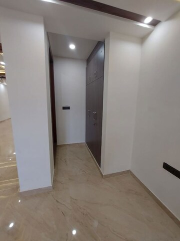 Building Lobby in 4 BHK Builder Floor at Parklands, Sector 85 – for Sale