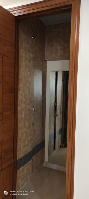 Building Lobby in 3 BHK Builder Floor at BP Homes, Sector 85 – for Sale