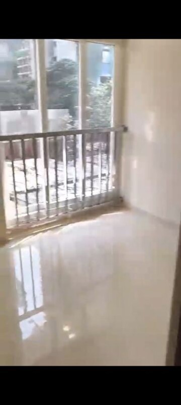 Room in 2 BHK Apartment at Raghav Paradise, Borivali East – for Rent