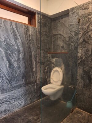 Bathroom in 3 BHK Apartment at Marine Drive – for Rent