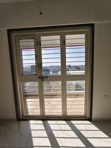 Master Plan in 2 BHK Apartment at Kohinoor Sapphire 3, Tathawade – for Sale