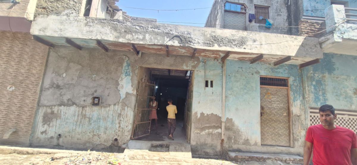 4 BHK + Servant Room Independent House For Sale in Sector 58