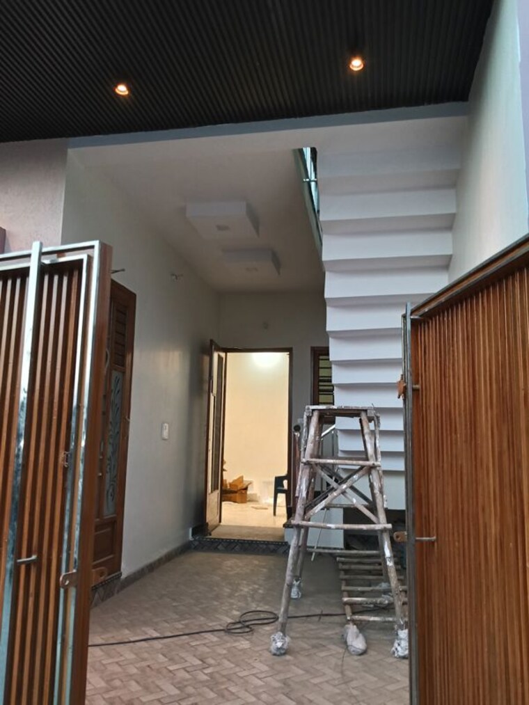 undefined, majra 4 Bedroom 125 Sq.Yd. Independent House In Majra Dehradun 10109534