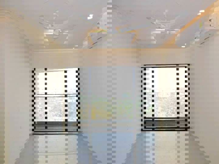 3 BHK + Extra Room 1121 Sq.Ft. Apartment in Kalpataru Magnus