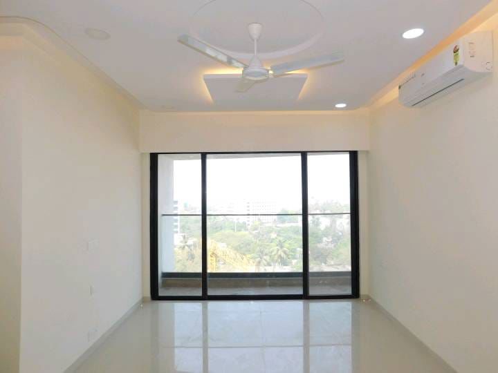 3 BHK + Extra Room Apartment For Sale in Kalpataru Magnus