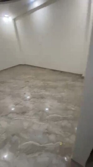 Room in 2 BHK Builder Floor at SL Apartments Sector 49, Sector 49 – for Sale