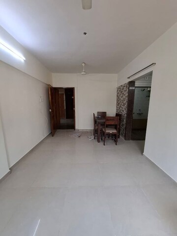 2 BHK Apartment For Rent in New Heritage CHS, Dahisar West