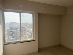 Room in 1 BHK Apartment at Kharadi – for Rent