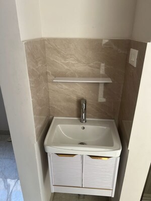 Bathroom in 1 BHK Apartment at Kharadi – for Rent