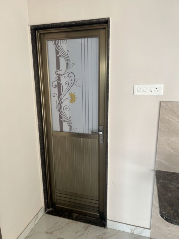 Bathroom, kharadi 2 Bedroom 750 Sq.Ft. Apartment In Kharadi Pune 10109570