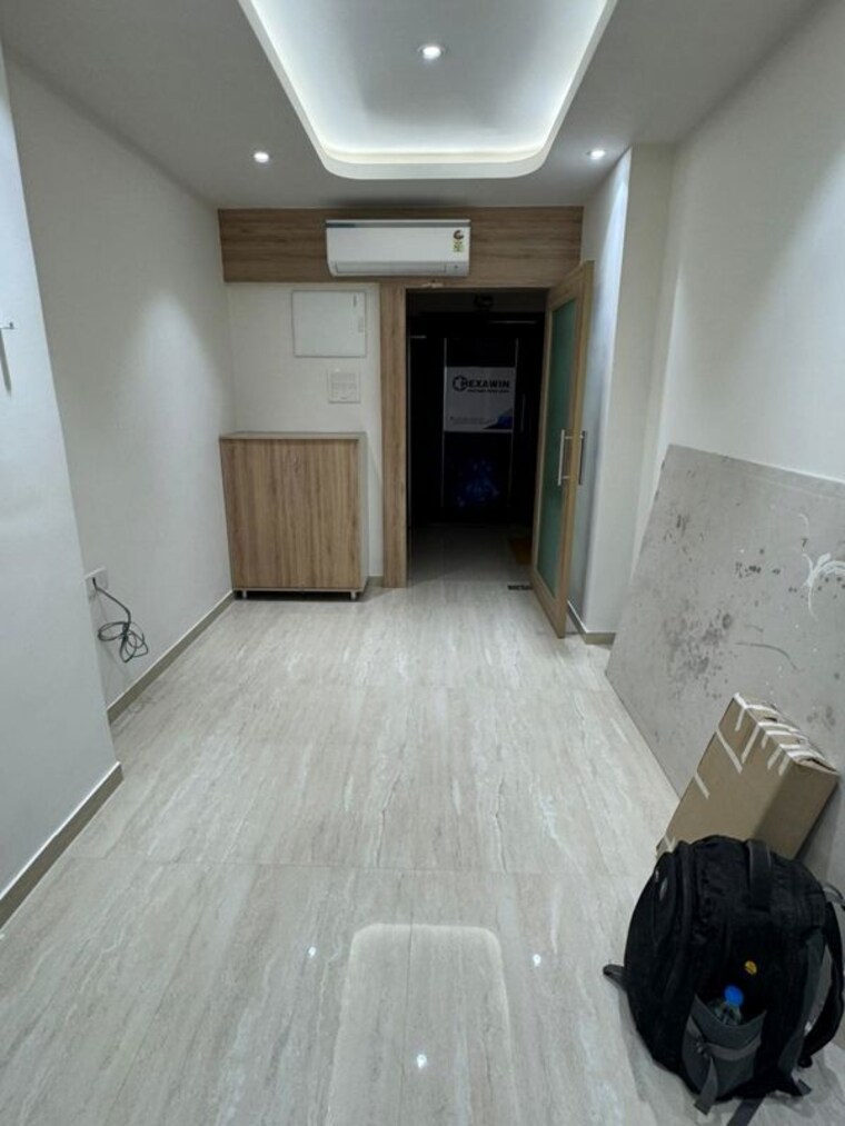 Floor Plan, the-crescent-business-park Commercial Office Space 1900 Sq.Ft. In Sakinaka Mumbai 10109591