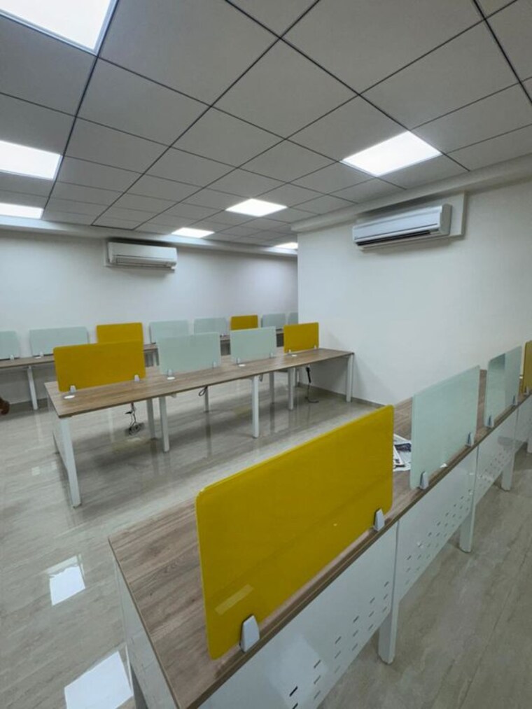Floor Plan, the-crescent-business-park Commercial Office Space 1900 Sq.Ft. In Sakinaka Mumbai 10109591