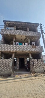 5 BHK + Servant Room 200 Sq.Yd. Independent House in Sector 58