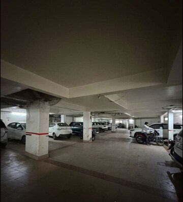 Parking in 2 BHK Apartment at Raj Apartments Butler Colony, Butler Colony – for Rent