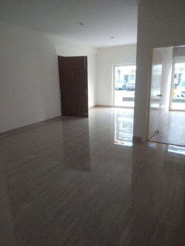 Room in 3 BHK Builder Floor at Puri Aman Vilas, Sector 89 – for Sale