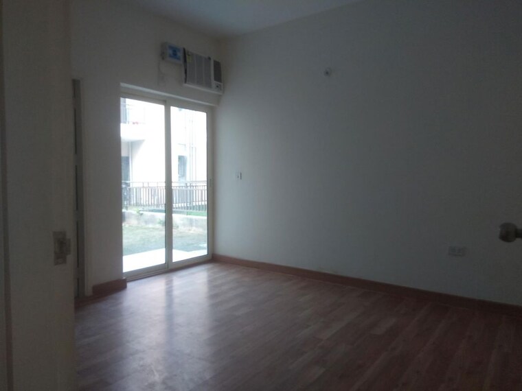 Room, puri-aman-vilas 3 Bedroom 145 Sq.Yd. Builder Floor In Sector 89 Faridabad 10109603