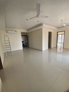 3 BHK + Extra Room Apartment For Rent in Supreme Belmac Residences