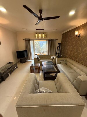 Living Room in 3.5 BHK Apartment at Vascon Marigold, Kalyani Nagar – for Sale