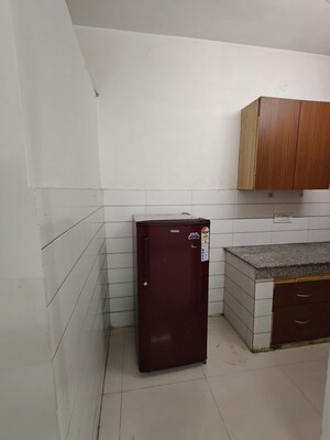 Kitchen in 1 BHK Builder Floor at Saurabh Niwas, Sector 40 – for Rent