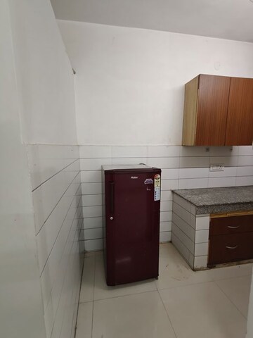 Kitchen in 1 BHK Builder Floor at Saurabh Niwas, Sector 40 – for Rent