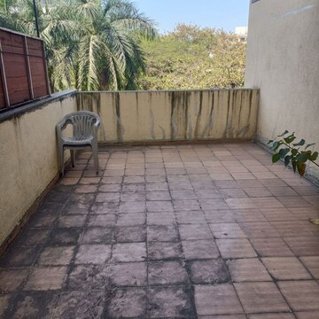 Balcony in 4 BHK Apartment at Karia Konark Campus, Viman Nagar – for Rent