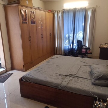 Master Bedroom in 4 BHK Apartment at Karia Konark Campus, Viman Nagar – for Rent