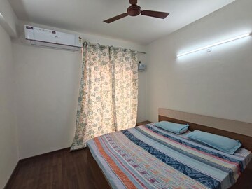 Bedroom in 2 BHK Apartment at BPTP Discovery Park, Sector 80 – for Rent