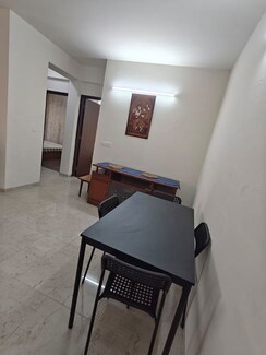 2 BHK Apartment For Rent in BPTP Discovery Park