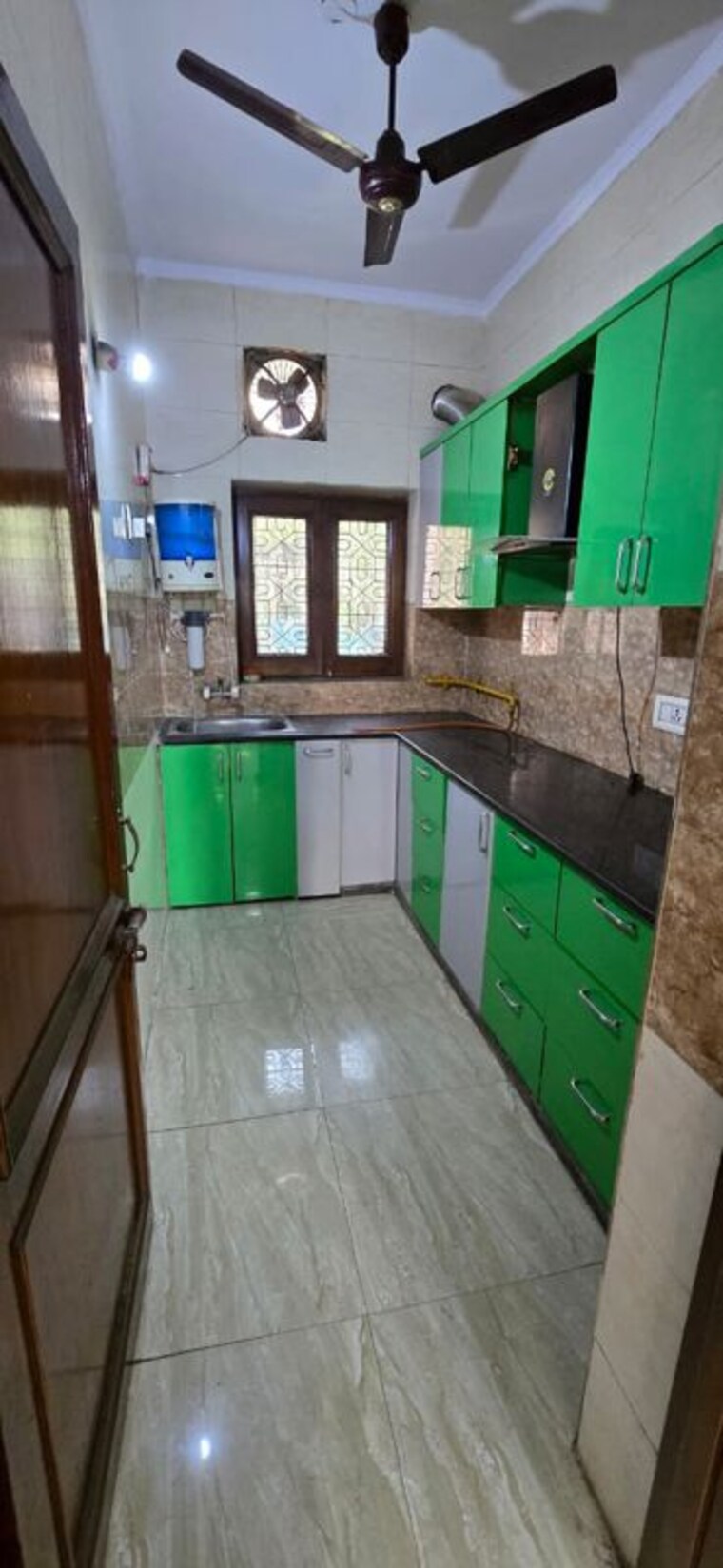 Kitchen, crown-plaza-mall 3 Bedroom 350 Sq.Yd. Builder Floor In Sector 15a Faridabad 10109642