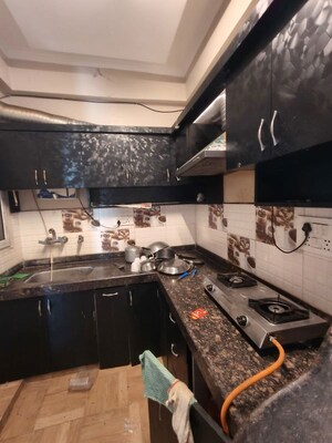Kitchen in 2 BHK Apartment at Gomti Nagar – for Rent