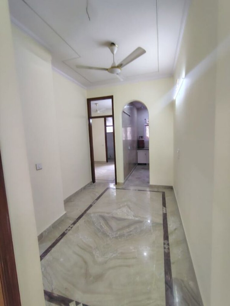 Other, kalkaji 2 Bedroom 100 Sq.Yd. Builder Floor In Kalkaji Delhi 10109662