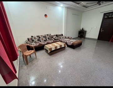 Living Room in 2 BHK Independent House at Arjunganj – for Rent