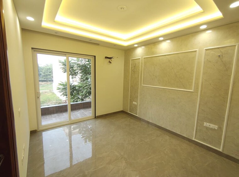 Room, lavender-floors 4 Bedroom 260 Sq.Yd. Builder Floor In Sector 89 Faridabad 10109663
