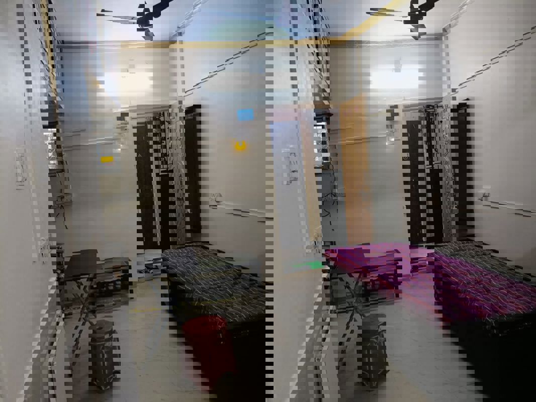 1 Rk  300 Sq.Ft. Apartment in Mangalya Andheri East