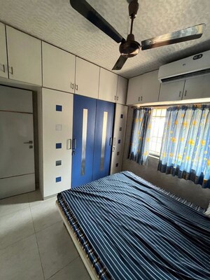 Bedroom in 3 BHK Apartment at Anand Apartment Bhusari Colony, Kothrud – for Rent