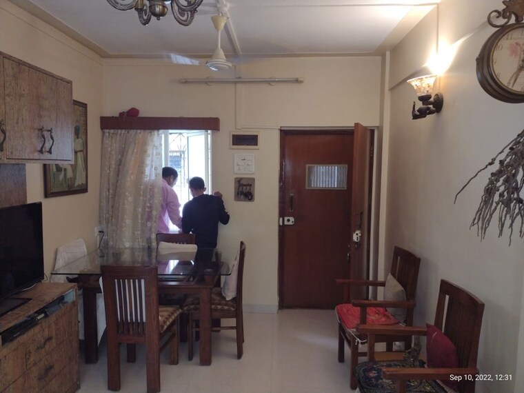 Living Room, andheri west 2 Bedroom 750 Sq.Ft. Apartment In Andheri West Mumbai 10109693
