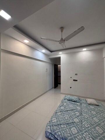 Room in 2 BHK Apartment at Andheri West – for Rent