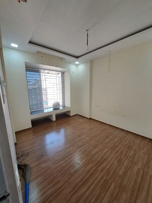 Room in 1.5 BHK Apartment at Paradise Park, Katrap – for Sale