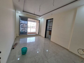 Room in 1.5 BHK Apartment at Paradise Park, Katrap – for Sale