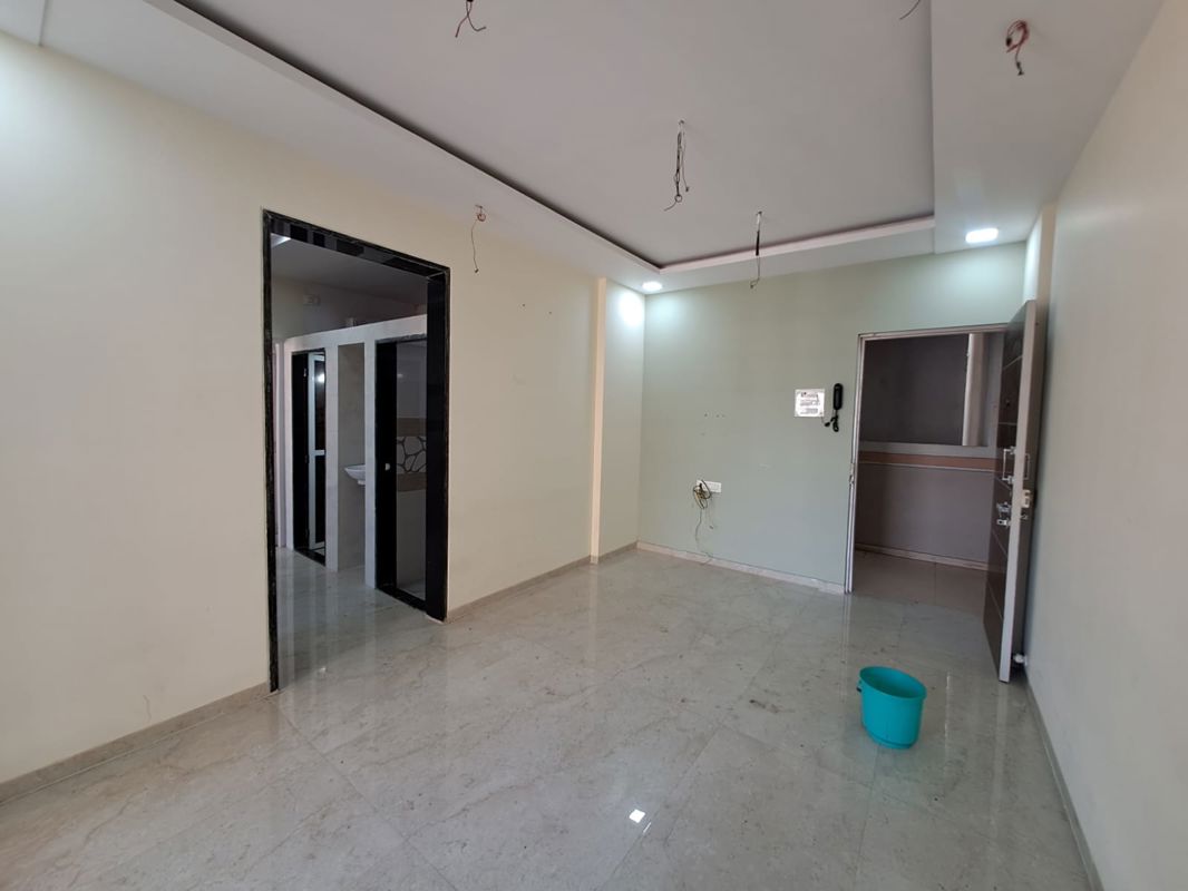 1.5 BHK Apartment For Sale in Paradise Park