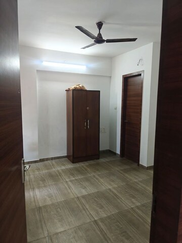 Room in 2 BHK Apartment at Highpoint ITrend Homes Phase 2, Hinjewadi – for Rent